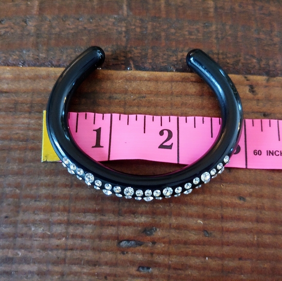 Rhinestone black cuff bracelet - Picture 7 of 8